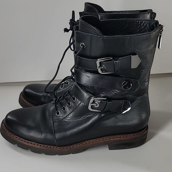 Stuart Weitzman 'Urbanite' Leather Boots - Picture 3 of 10